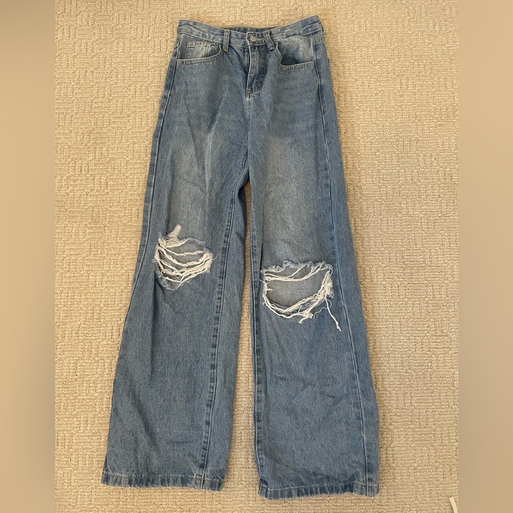 🏷️Shein Women’s Wide Leg Ripped Jeans